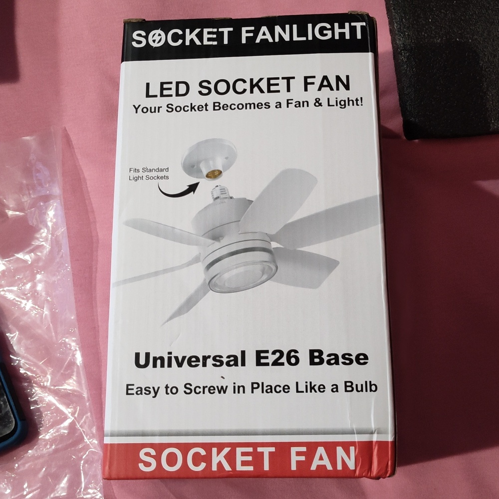 LED socket fan